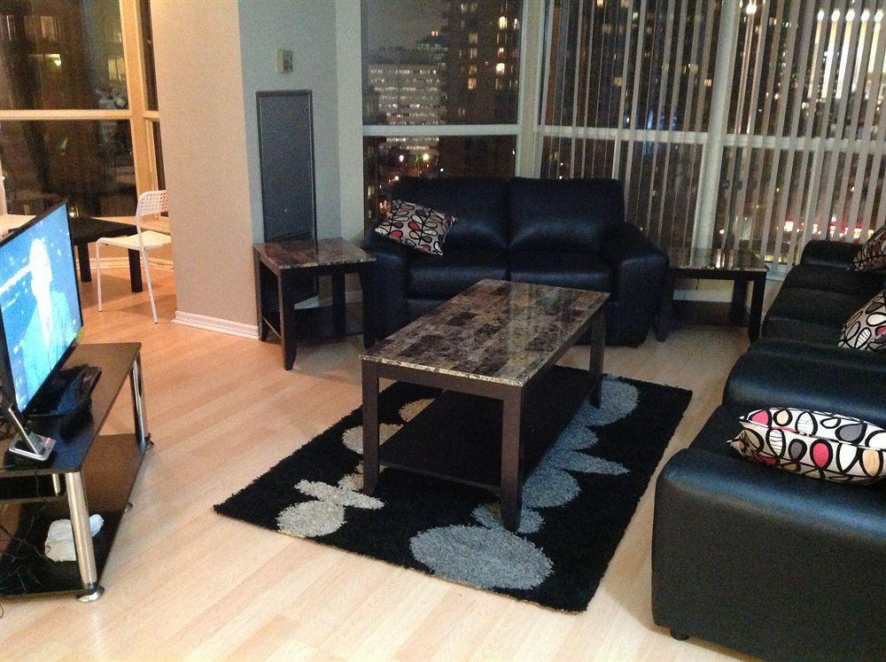Oxford Furnished Apartments, Mississauga Exterior photo