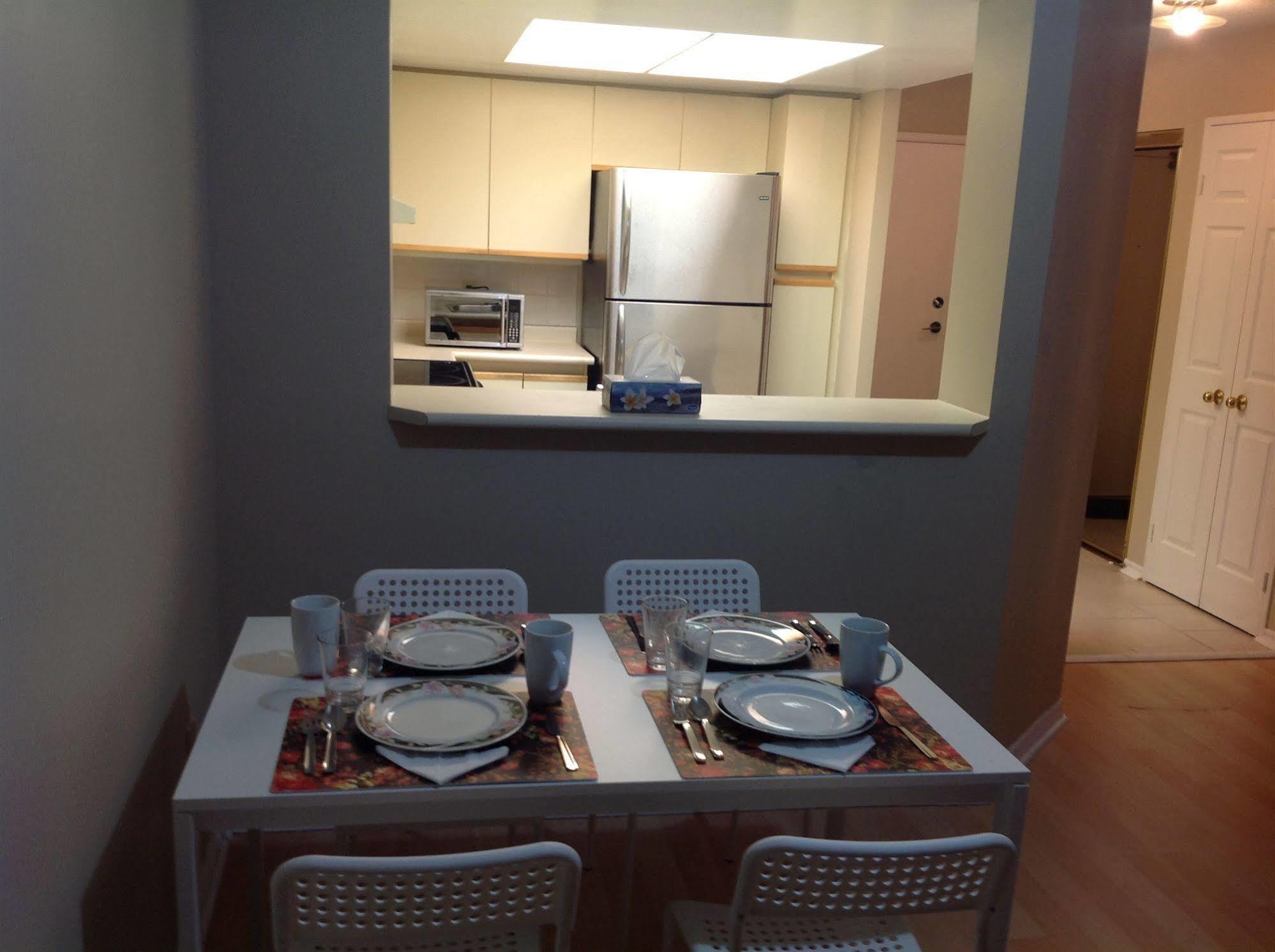 Oxford Furnished Apartments, Mississauga Exterior photo